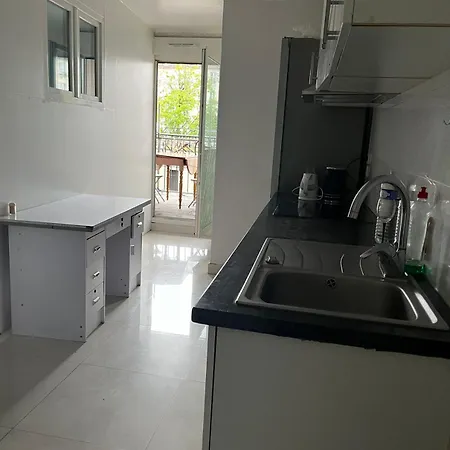 Apartament 欧洲花园 Pantin